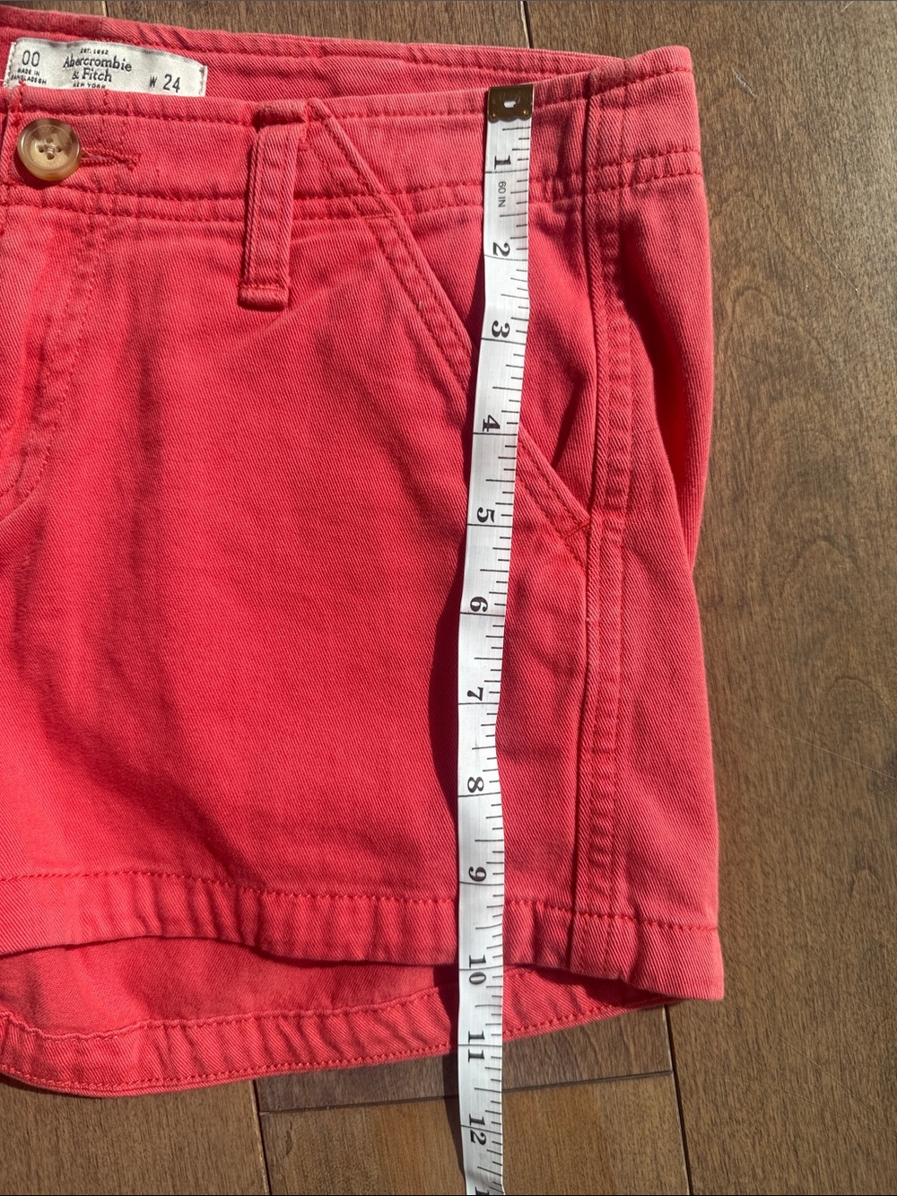 Women’s Abercrombie & Fitch Coral Casual Shorts - Picture 5 of 5
